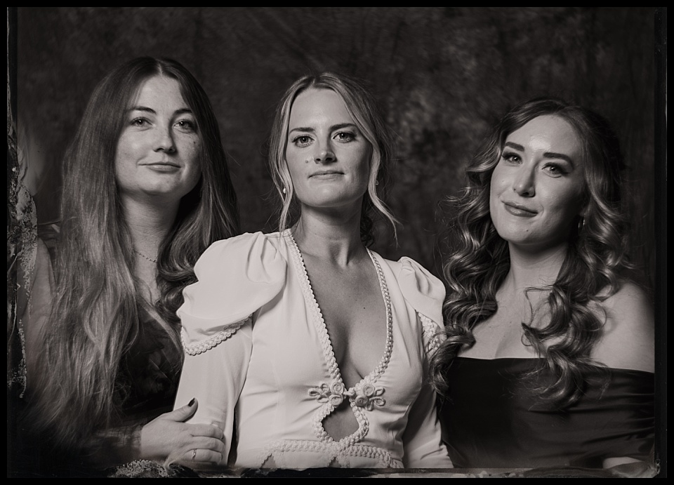 surf lodge buena vista wedding tintype photobooth bride and friends